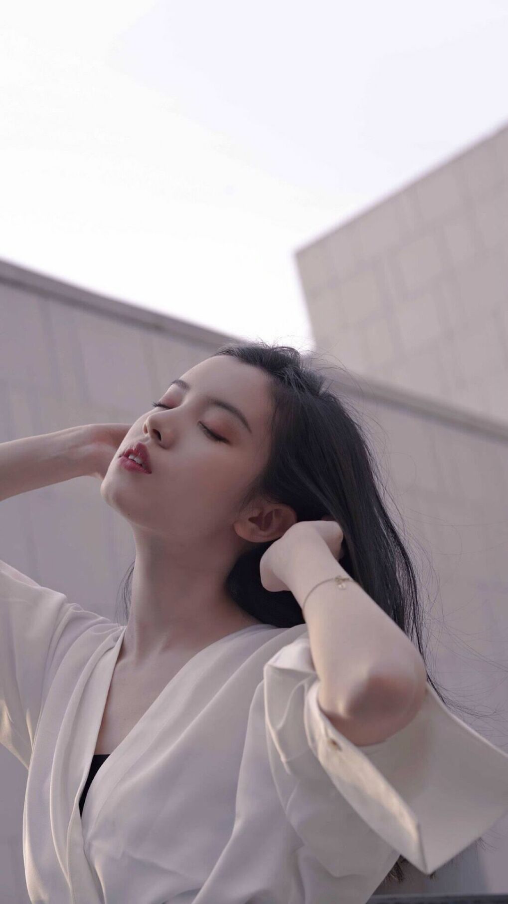 开云中国-_老鹰外线火力全开，击败活塞_，老鹰hunter